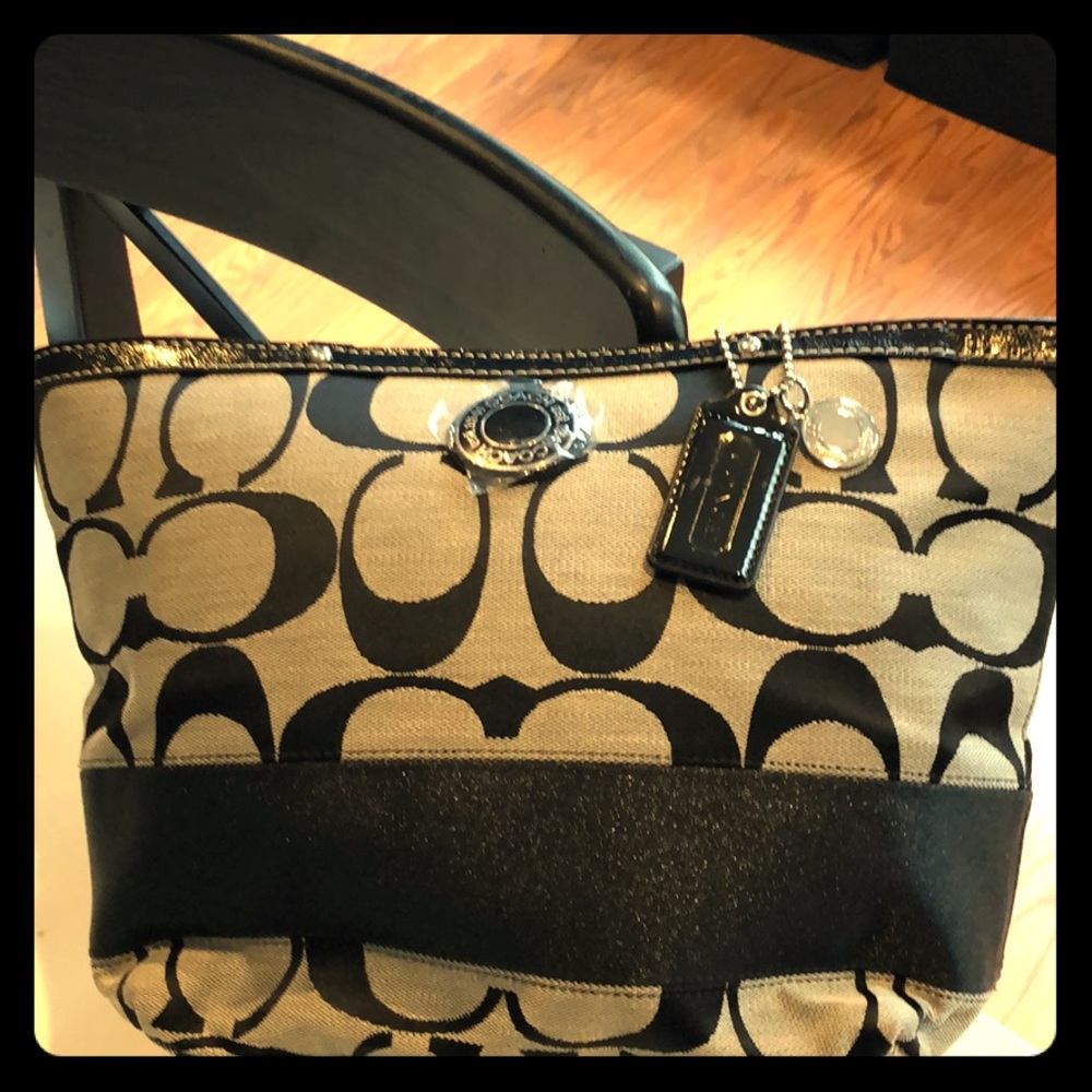 NWT Coach Sis Tote